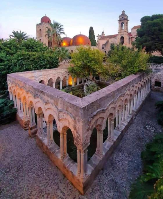 Sofia'S Apt Loft Incantevole Con Terrazza Privata Palermo Dış mekan fotoğraf